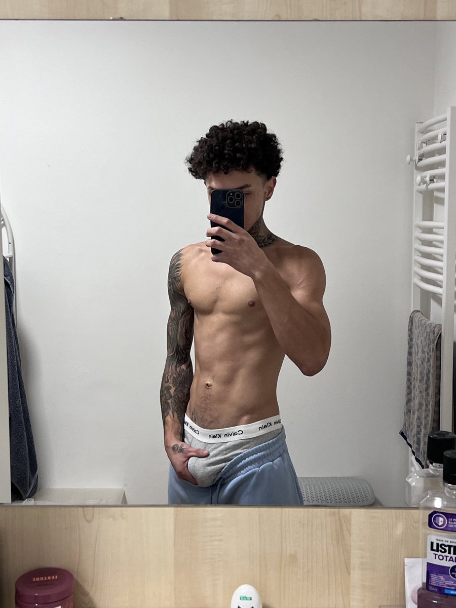 lucas ONLYFANS FREE 🔥 tweet media