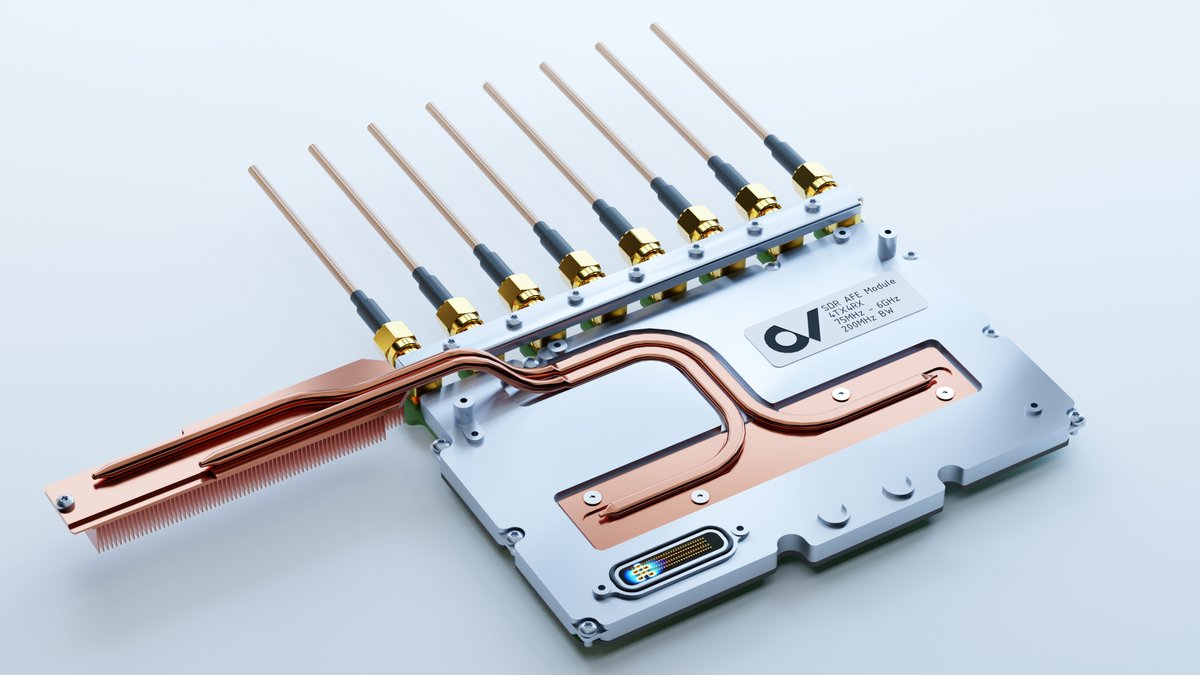 QVHenkel's tweet image. Hopefully the EMI gasket around the connector can contain the fields. I couldn’t find a fully shielded of-the-shelf connector with a stacking height of 6 mm, a high pin density, and one that is suitable for up to 24 Gbps.