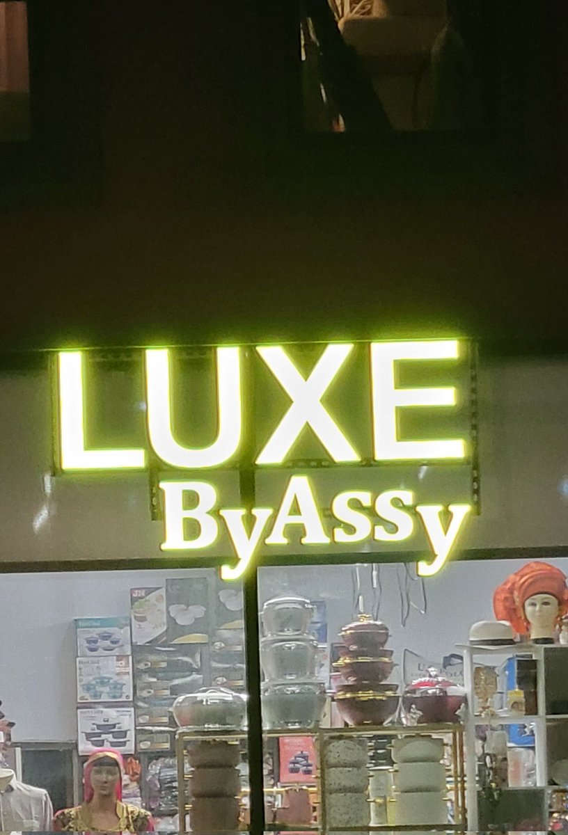 LUXE
  By Assy
