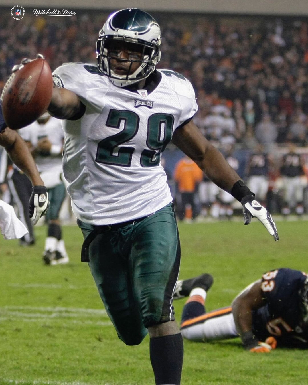 G4OTvUEW4AA4KMC (1080×1350)