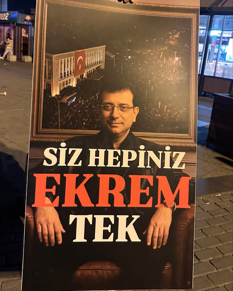 istbassavcisi's tweet photo. 02:38, Çağlayan | “SİZ HEPİNİZ, EKREM TEK” https://t.co/0lYKAlMYC3
