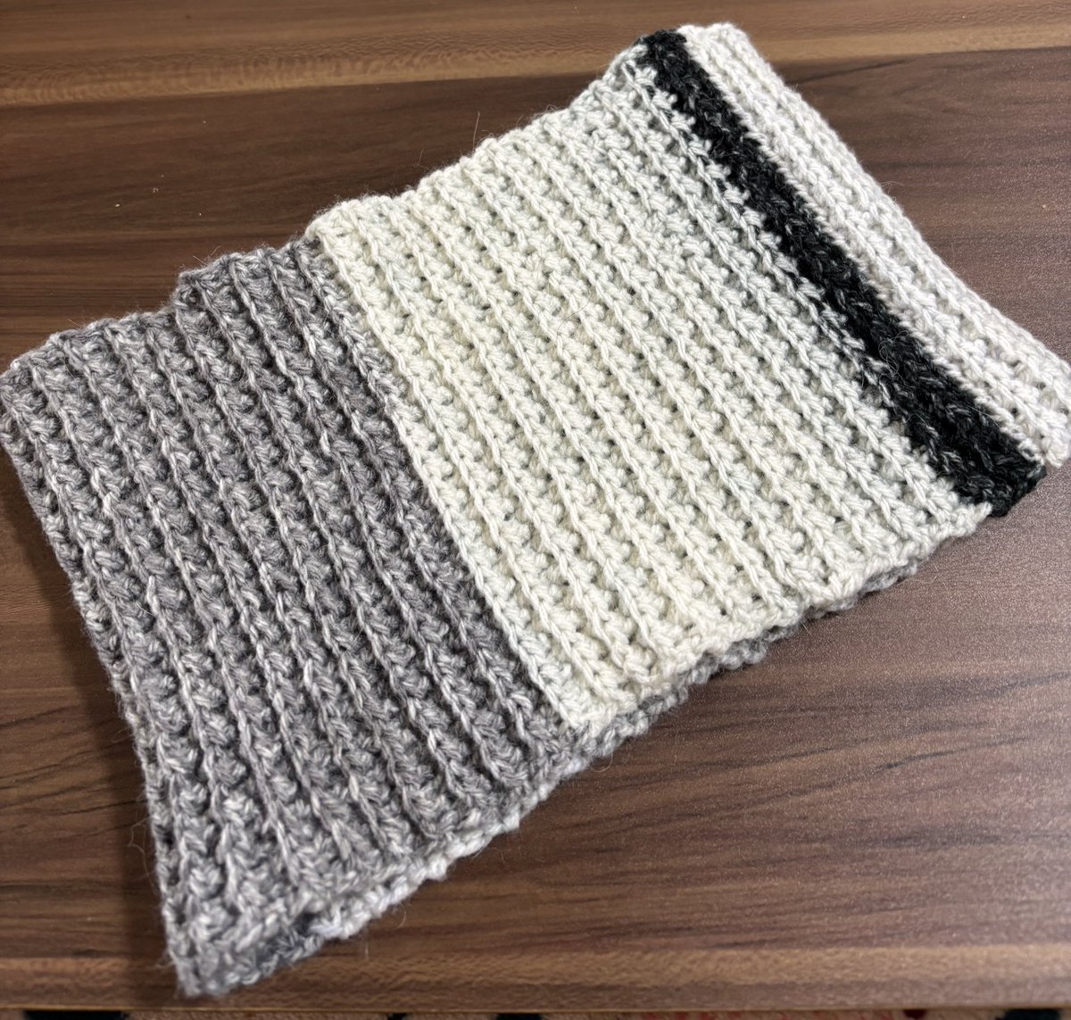 takapipi_3's tweet image. おはようございまっ😌
寒い日が続いていますが😇ネックウォーマー編み編みしはじめました😂1人は完成🥳これから5人は育てたい🤩フラッフィちゃんで🤭
#編み物好きな人と繋がりたい 
#ネックウォーマー