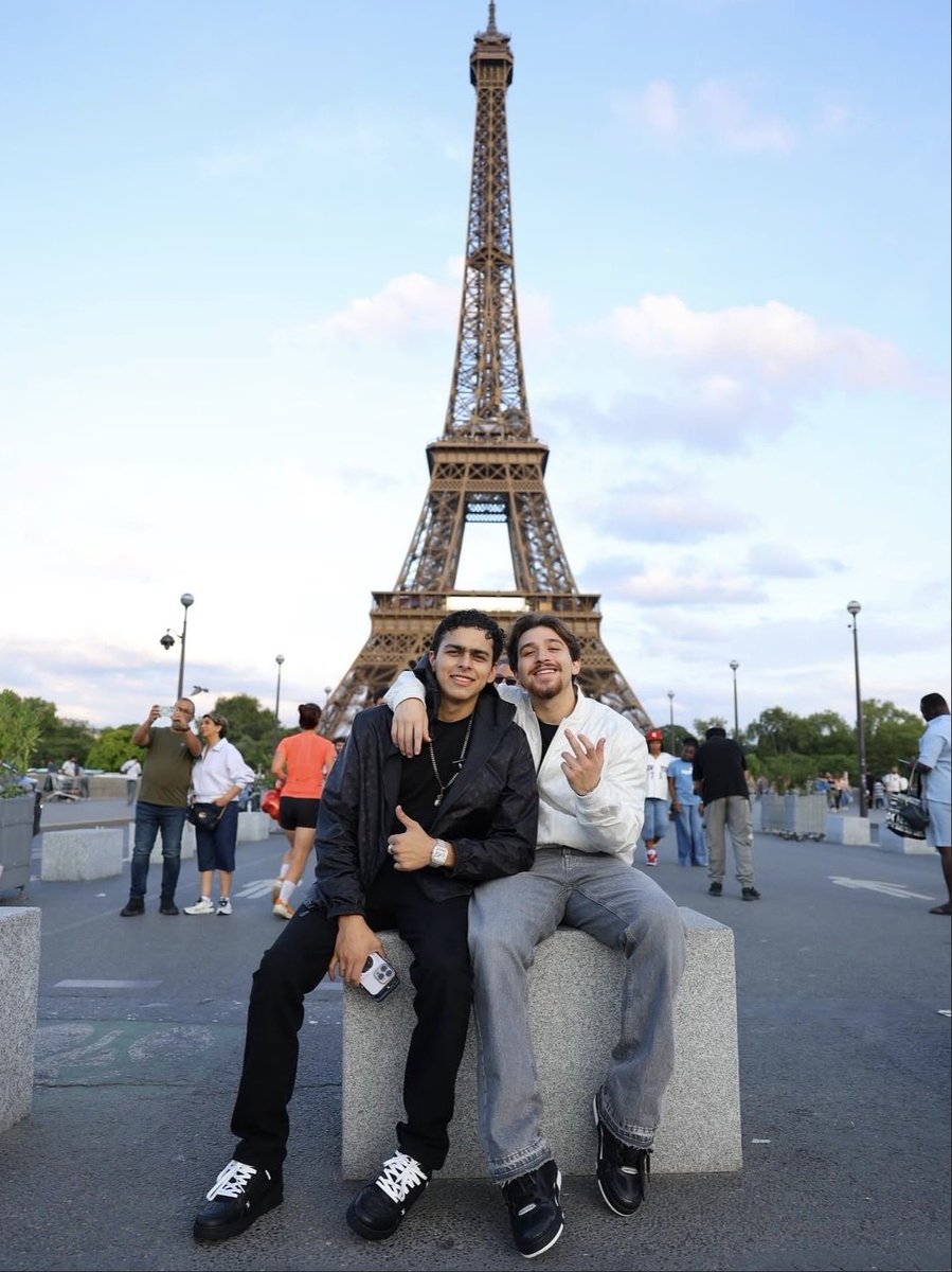 Fernanda tweet media