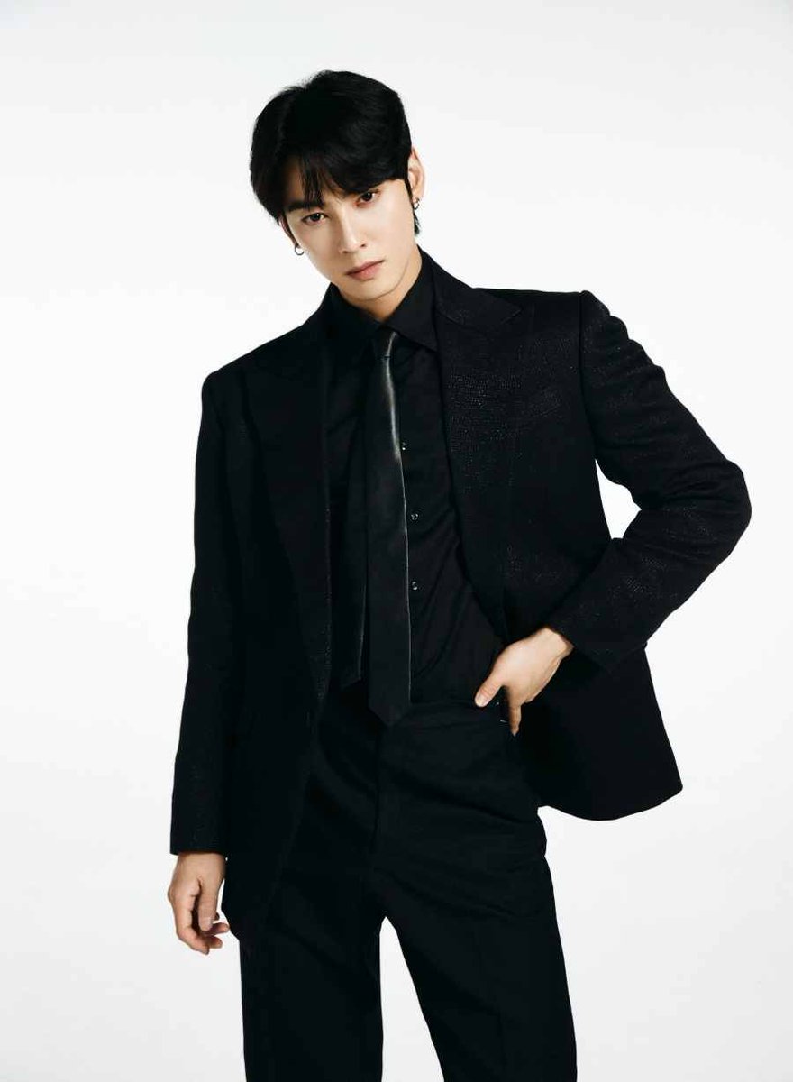 차은우 "코미디 하고 싶었다, 남다른 외모의 소유자" '퍼스트 라이드' 선택의 이유 [일문일답] 
#차은우 #CHAEUNWOO #퍼스트라이드 #TheFirstRide 
#합류계기 #20대청춘 #영화개봉 #일문일답 #iMBC연예 

Q. 영화 '퍼스트 라이드'에 합류하게 되신 계기가 궁금합니다.
A. 남대중 감독님을 뵙고 얘기도