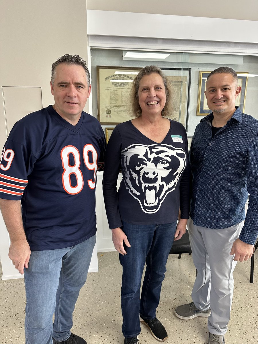 Thank you to Patty Gustin for hosting today’s Red, Pink, and Purple GOP reunion today in Naperville. It was great to see so many Republicans come together and catch up. Lots of nice speeches today. DuPage needs to be RED again! Let’s get to work and make it happen! 🇺🇸 🇺🇸 🇺🇸