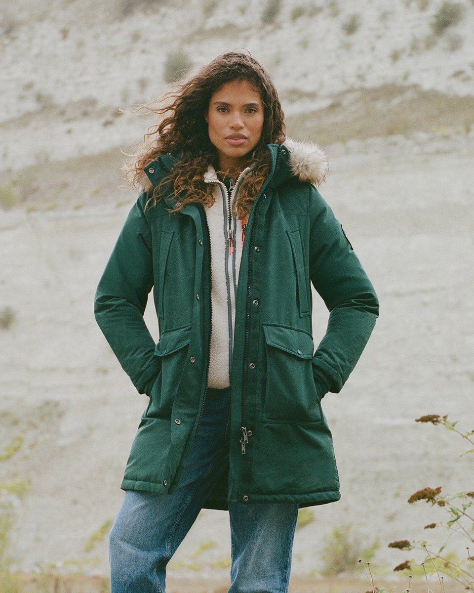 Superdry tweet media