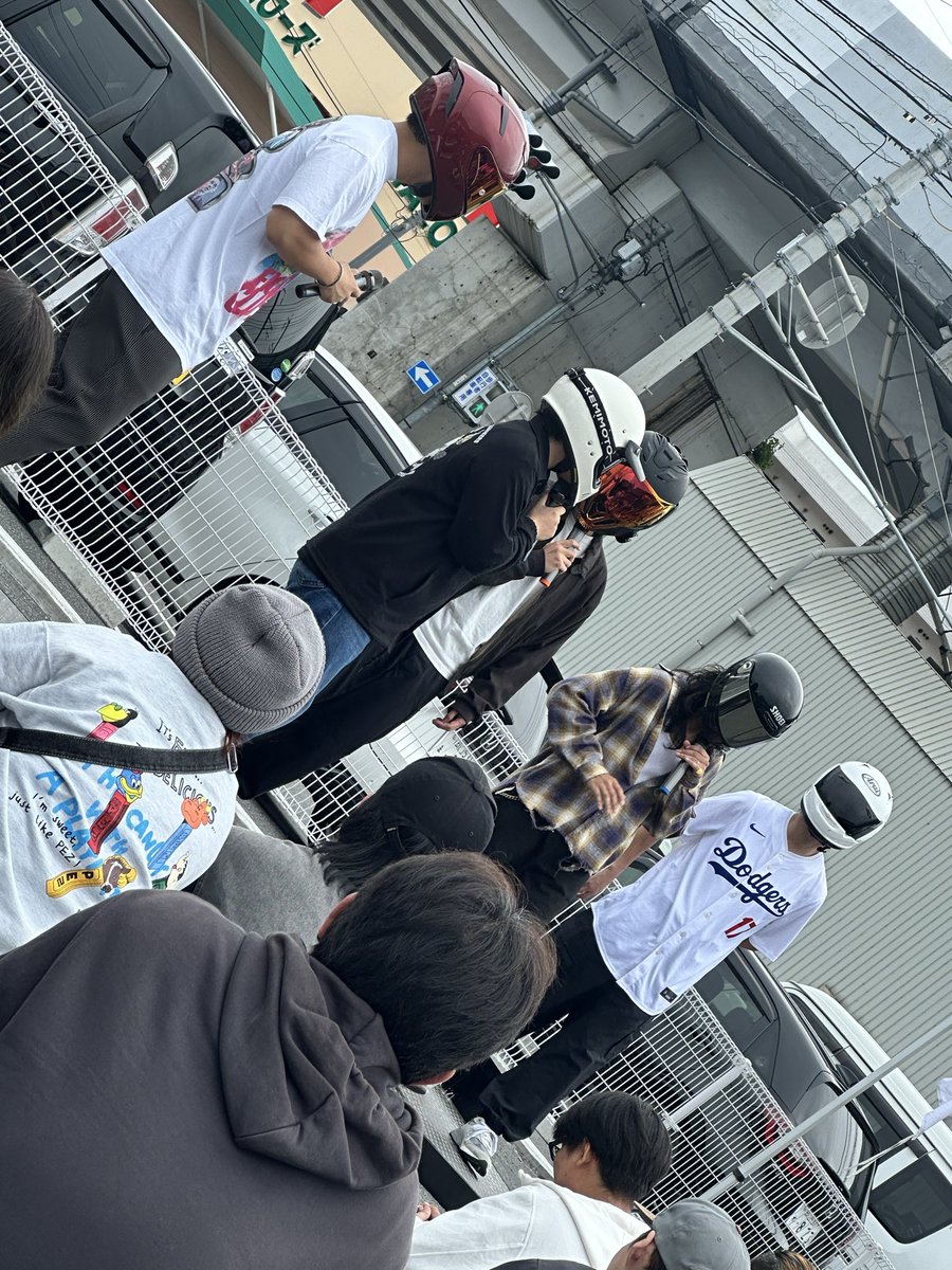 _jun_r7_'s tweet photo. あんびくイベント
全然写真撮ってない笑
ビンゴ、写真抽選どっちも取れた🙋‍♂️
とりあえず、チャリで来た笑
#あんびくいべんと https://t.co/5bVzB0W9Lo