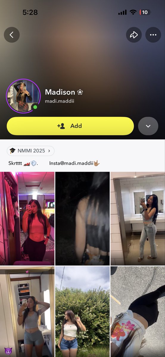 o02425585's tweet photo. insta: madi.maddii
snap: madi.maddii https://t.co/8JXriHbNd6