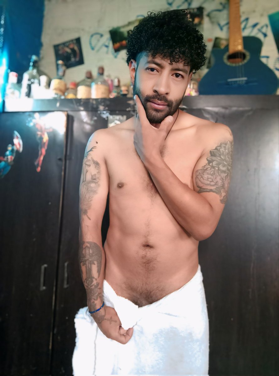 Onlyfans.com/kikecardona sígueme