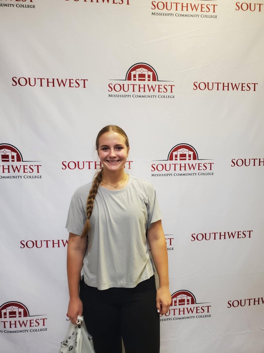 2027 <a href="/pitre_alexis09/">Alexis Pitre</a> spent Saturday at Southwest MS! Big thanks to Coach Shae and Coach Larry for the visit and hospitality. Thank you, Coaches, for your interest in Alexis. 
#BoltsBoom #DoDamage #NextLevel #LevelUp