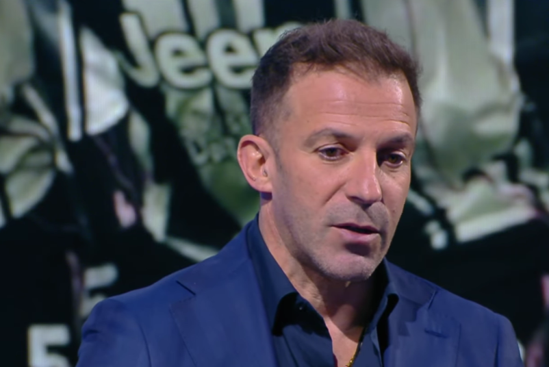 forumJuventus's tweet photo. Del Piero: "Il problema della Juve è più complesso dell'allenatore, la squadra non è amalgamata e tutti fanno fatica. Comolli deve spiegare, vincere è nel DNA Juventus ma oggi non è così" 🎙 https://t.co/psEHCZGNEh https://t.co/hgs8I1YfOj