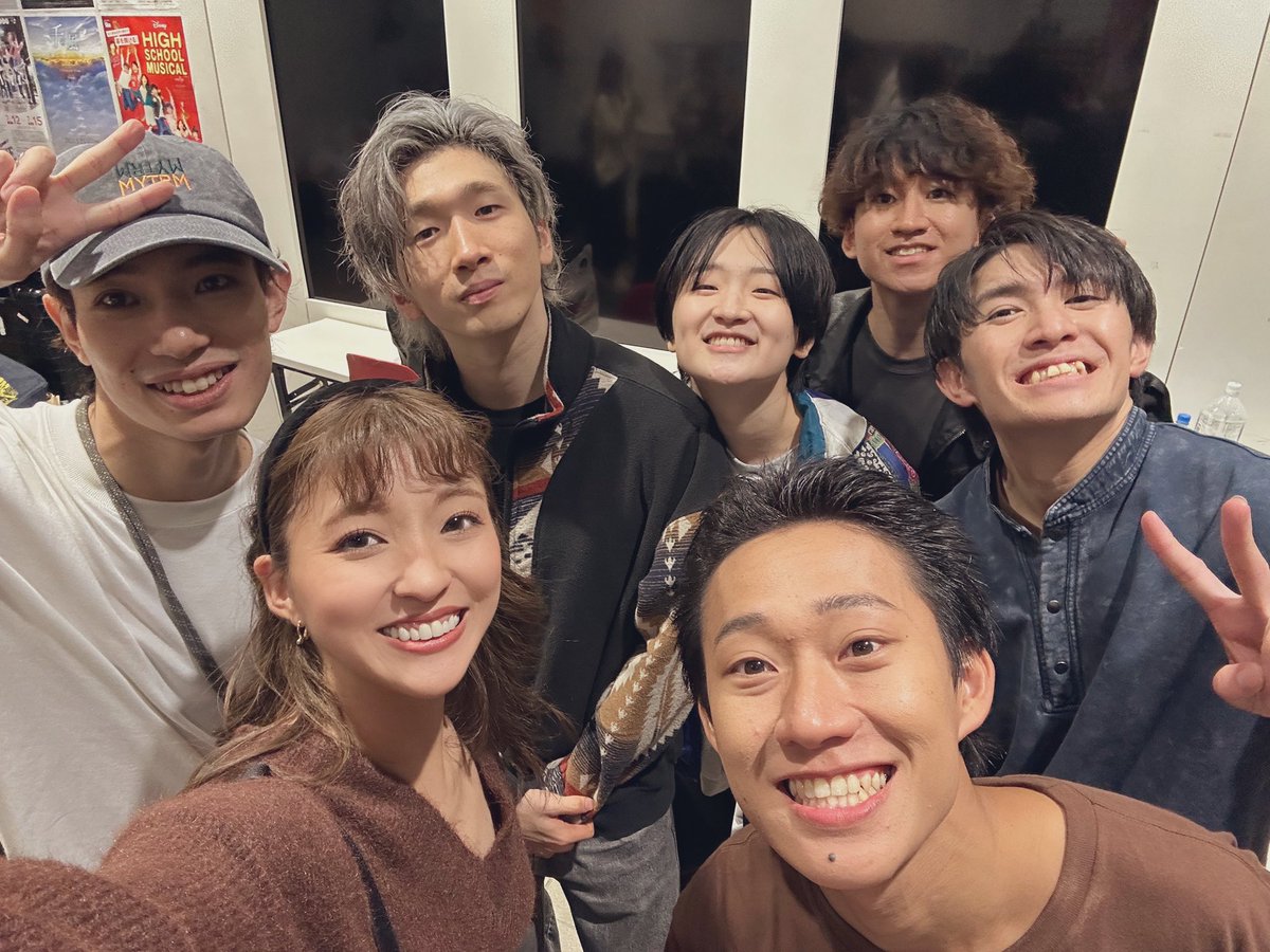 lyico_Riiko's tweet photo. #NewsicalLive2025
2回公演
ご来場いただきました皆様
本当にありがとうございました♪
ゲストでの出演。
そして...
私自身初めてのシンガーとしての出演に
とてつもなく、緊張しましたが...
なんとか皆様の前で「明恵ちゃん」として
楽しく生きることができました!
みーんな
ありがとう🥲❤️ https://t.co/uFaSojRjSZ