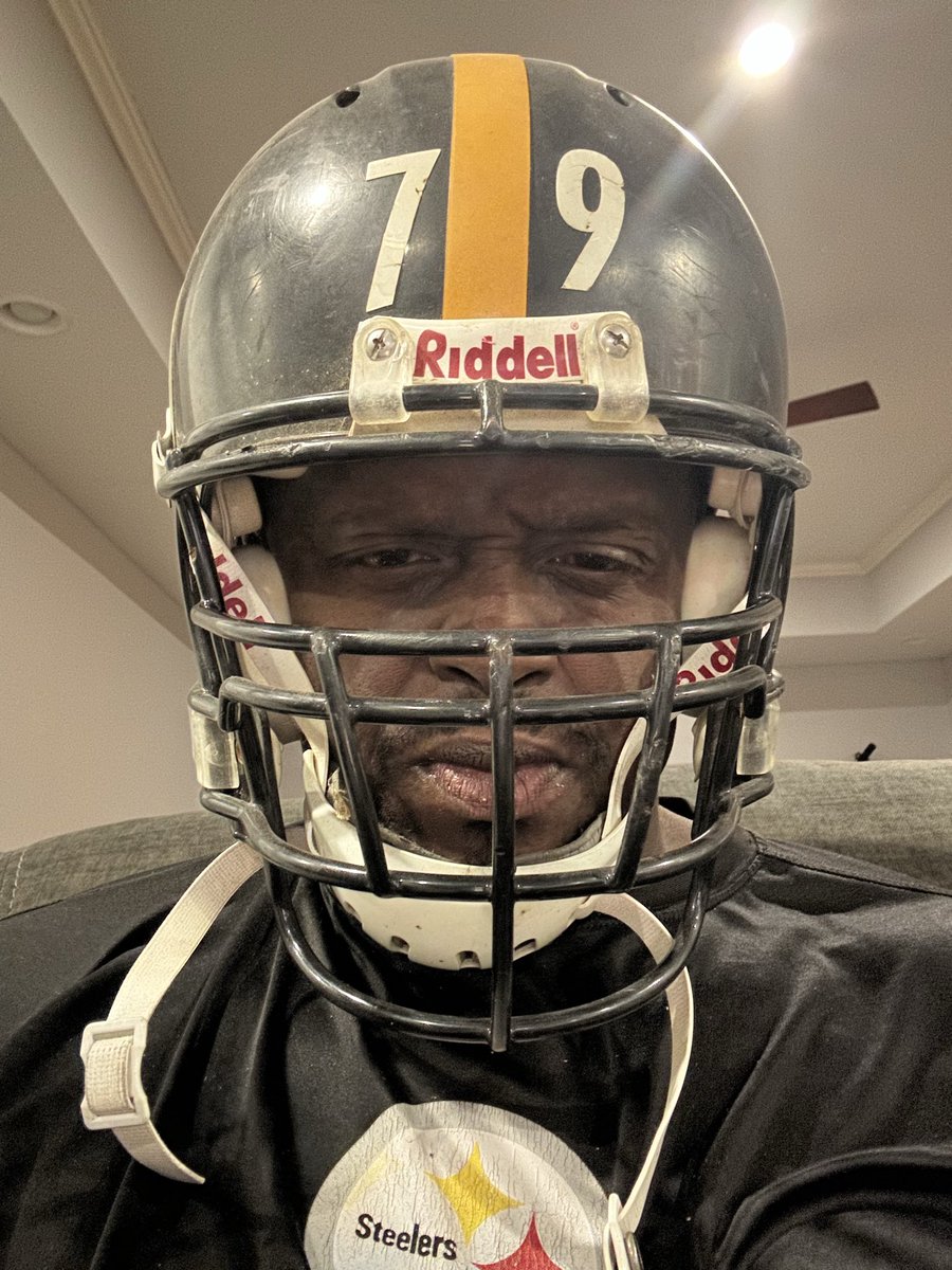 Trai Essex tweet media