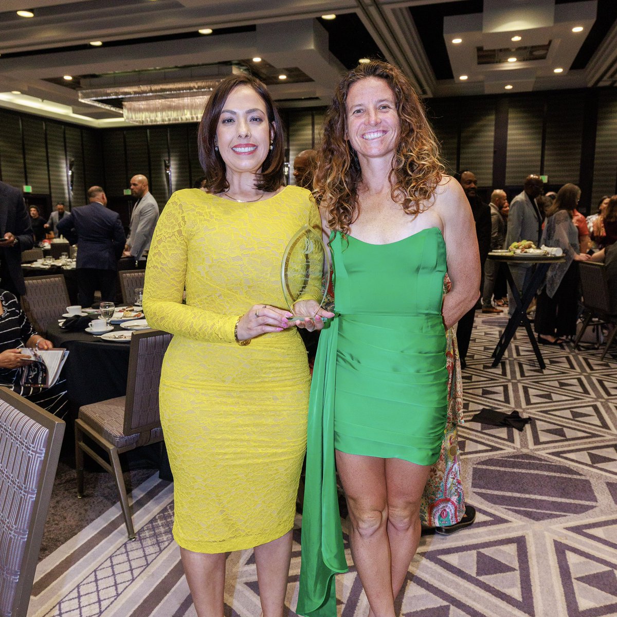 Thanks to our partner <a href="/DoorDash/">DoorDash</a> and our friends at <a href="/AllPeoplesLA/">All Peoples</a> &amp; <a href="/LALGBTCenter/">Los Angeles LGBT Center</a>, we have been working towards addressing food security in the greater Los Angeles community. To date, 2.4 million+ meals have been provided. Together, we can build community that serves one another.