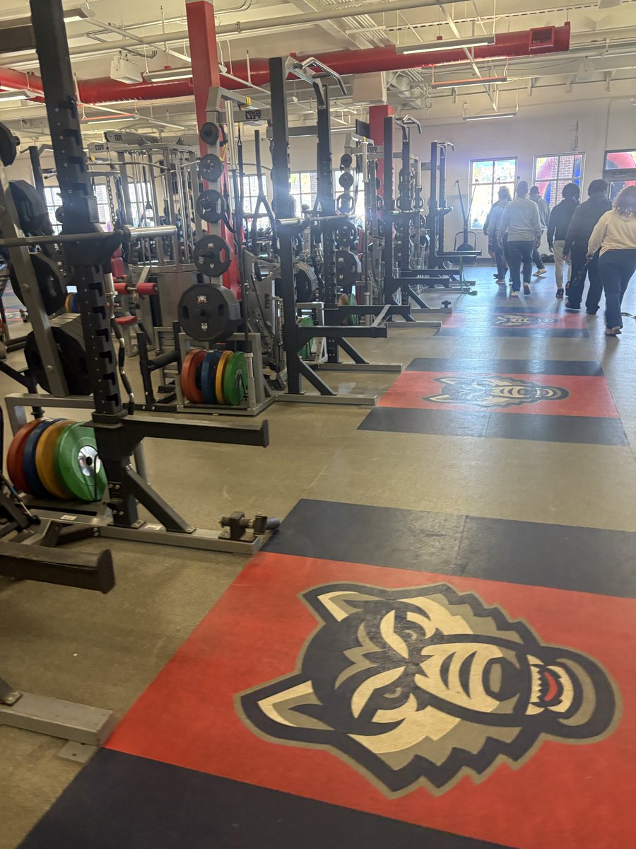 Thank you <a href="/CoachSEllis/">SUMNER ELLIS</a> for inviting me. Can’t wait to be back. <a href="/UWGFootball/">West Georgia Football</a> <a href="/CoachNGodd/">NaShan Goddard</a> <a href="/coachtcslu/">Terron Carey</a> <a href="/PhilTisa/">Phil Tisa</a> <a href="/SouthWaltonFB/">South Walton High School Football and Recruiting</a> <a href="/OLcoachrob/">Coach Adam Robertson</a> <a href="/CoachBrentMoore/">Brent Moore</a> <a href="/coachbclause/">Blaine Clausell</a> <a href="/CoachJpM3/">J.P. Mikhael Health & Performance Coach</a> <a href="/GregDaniels_OL/">Greg Daniels</a>