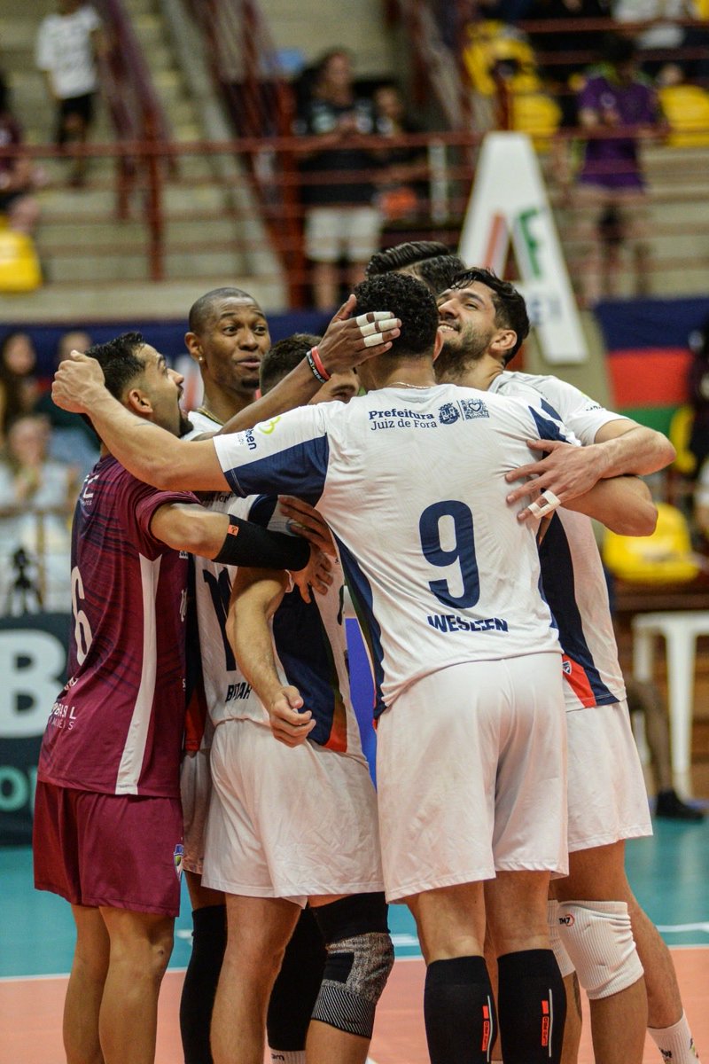 É 2x0!! 

JF Volei amplia a vantagem contra Monte Carmelo na estreia em casa pela Superliga

VAMOS JF ❤️💚💙

#jfvolei #superliga #VoleiNoSporTV