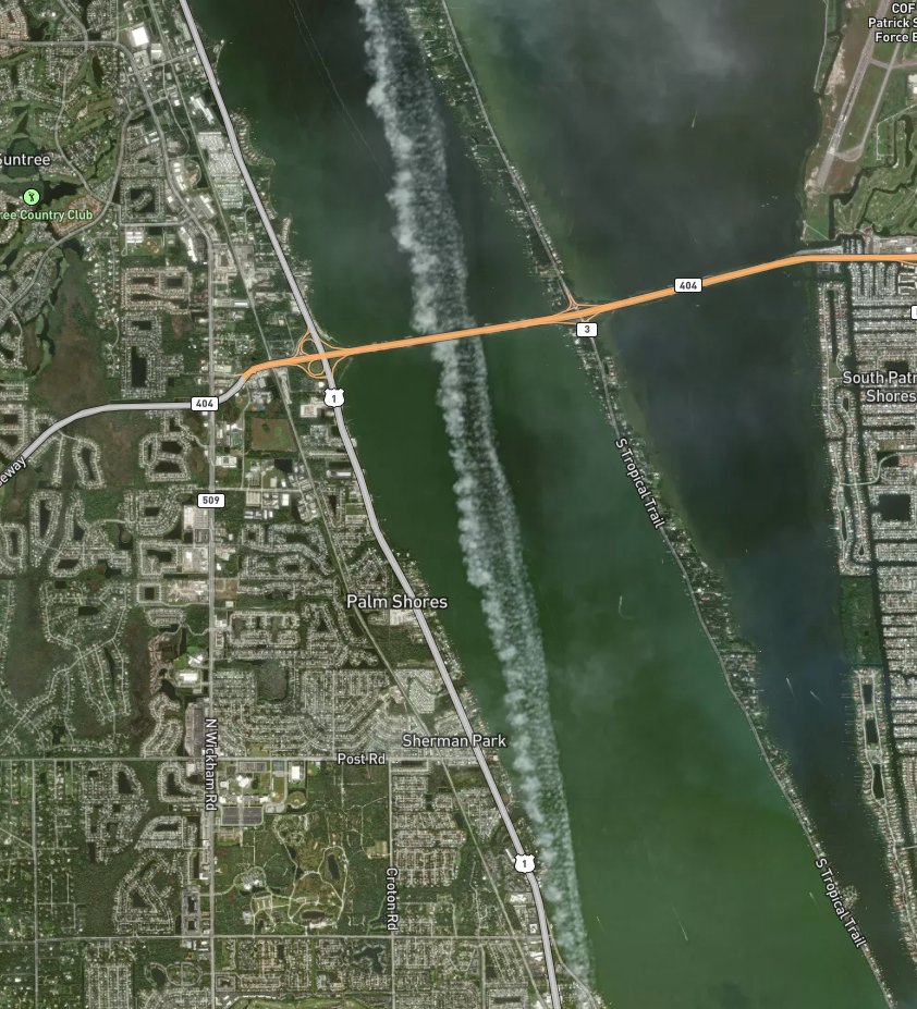 ZyroFoxtrot's tweet image. This satellite image is over Florida, water, no chance of it being cloud seeding....what is it?