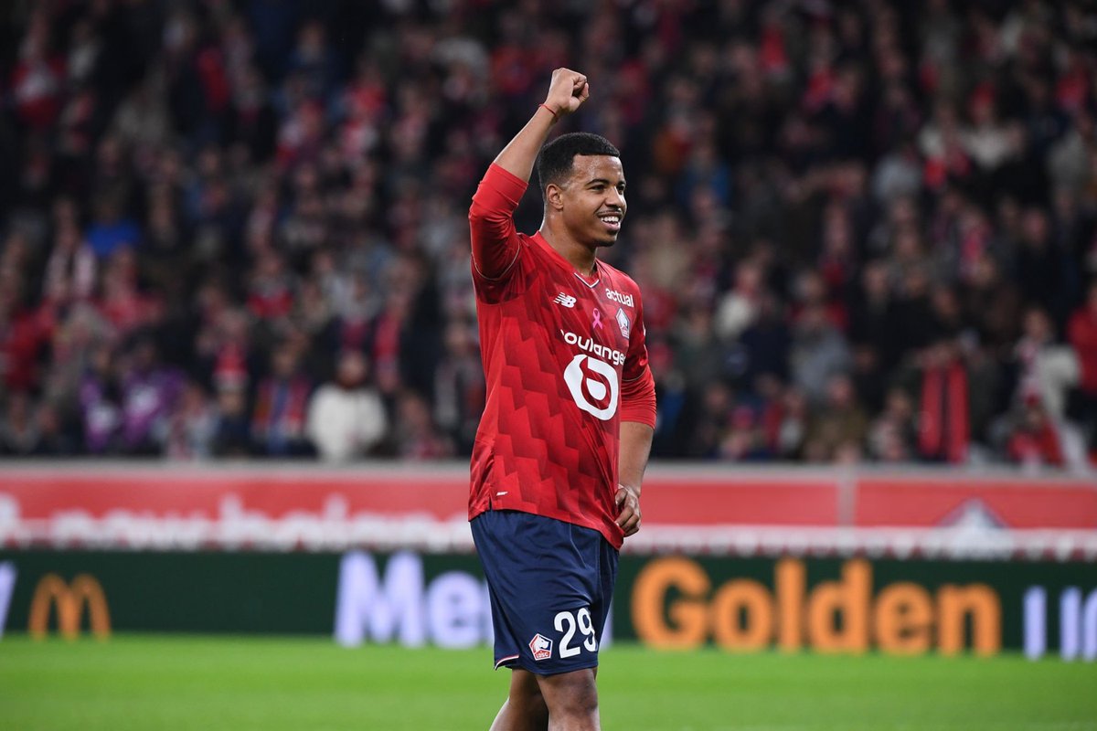 🚨 LES JOUEURS MAROCAINS ONT ÉTÉ EN PÉTARD CE WEEK-END !!! 🇲🇦🔥🤩

⚽️⚽️⚽️ Ismael Saibari vs Feyenoord
⚽️⚽️ Achraf Hakimi vs Brest
⚽️ Hamza Igamane vs Metz
⚽️ Azzedine Ounahi vs Real Oviedo
⚽️ Oussama Targhalline vs PSV
⚽️ Chemsdine Talbi vs Chelsea
⚽️ Youssef El-Arabi vs Paris FC