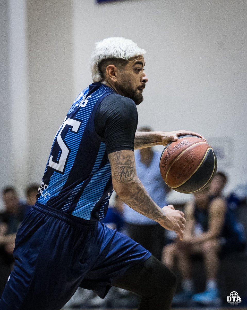 DTAFubb's tweet photo. ✊🏼 GANÓ @RapidoSan 

Puso 1️⃣-0️⃣ la serie. 

#DTA🏀 https://t.co/Bw5U8a2YUx