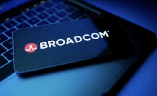 3b4w4aRedford's tweet image. #AVGO
＃ブロードコム
＃アンソロピック

REDFORD REPORTS-1089
アンソロピック+Googl=AVGO株価上昇。

ブロードコム（AVGO)は24日のIBDのベストストストック…