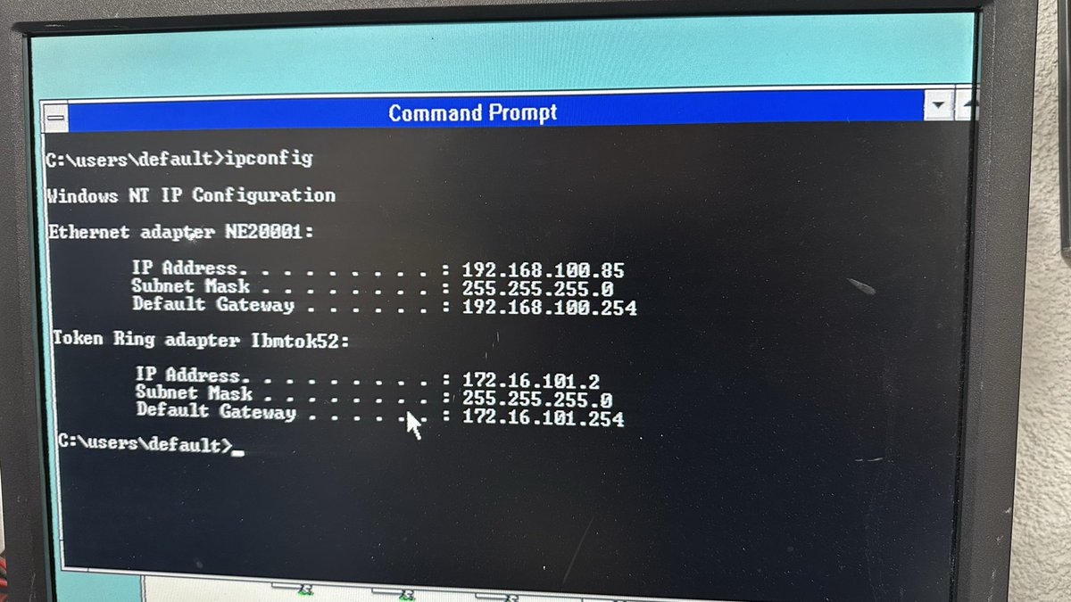 PhintageCollect's tweet image. One eternity later, I convinced Windows NT 3.51 to do multi homing with Ethernet and Token Ring. Yaieeee! #RetroComputing #VintageComputing