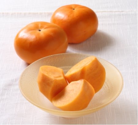 rkbr_info's tweet image. ／
#RKBラジオ
プレゼントキャンペーン🎁
＼

🎁プレゼント内容
#福岡のかき（秋王）を抽選で5名様にプレゼント✨
#福岡県オリジナル品種 
#博多秋王 

🎁応募方法
1⃣@rkbr_info をフォロー
2⃣「JA全農ふくれん公式」@JAZENNOHFUKUREN もフォロー
3⃣この投稿をリポスト

🎁応募締切…