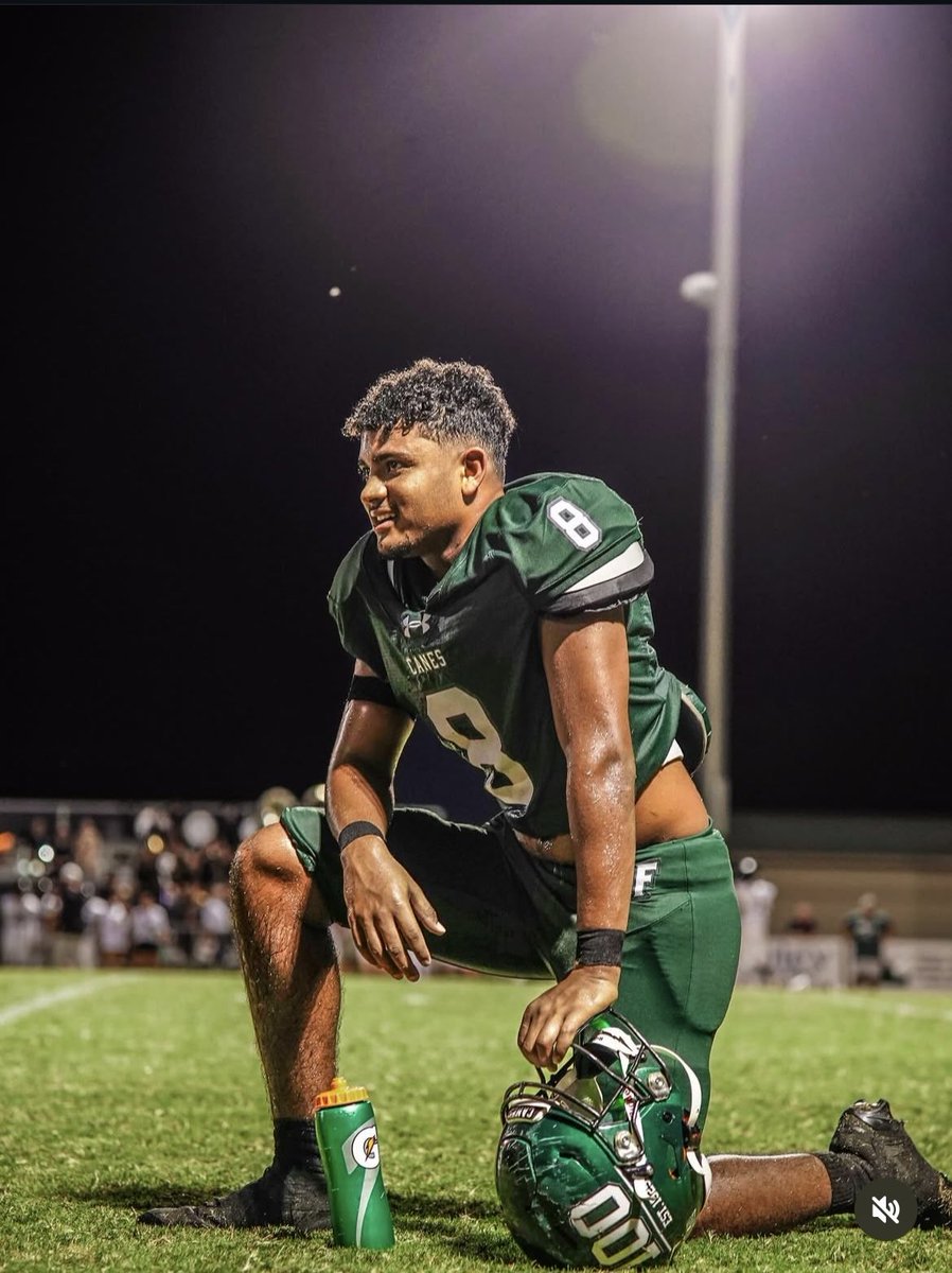 BallCoachHP's tweet photo. Let’s welcome @Cambryan11 https://t.co/kbxcKeGR3z
6’2
middle linebacker
73 tackles
251-359-1155
850-698-5106

Recruiting 1-0-1 📈 @vosrecruitng https://t.co/X447mS3FLZ