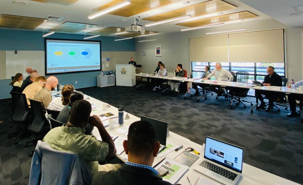 ModJapan_en's tweet image. This month marks the 25th anniversary of UN Security Council Resolution on Women, Peace &amp;amp; Security (#WPS). Oct 13-16, Japan was invited to #NZDF WPS Symposium to introduce its efforts, and supported Gender Focal Point course as an instructor. We’ll continue working with partners!