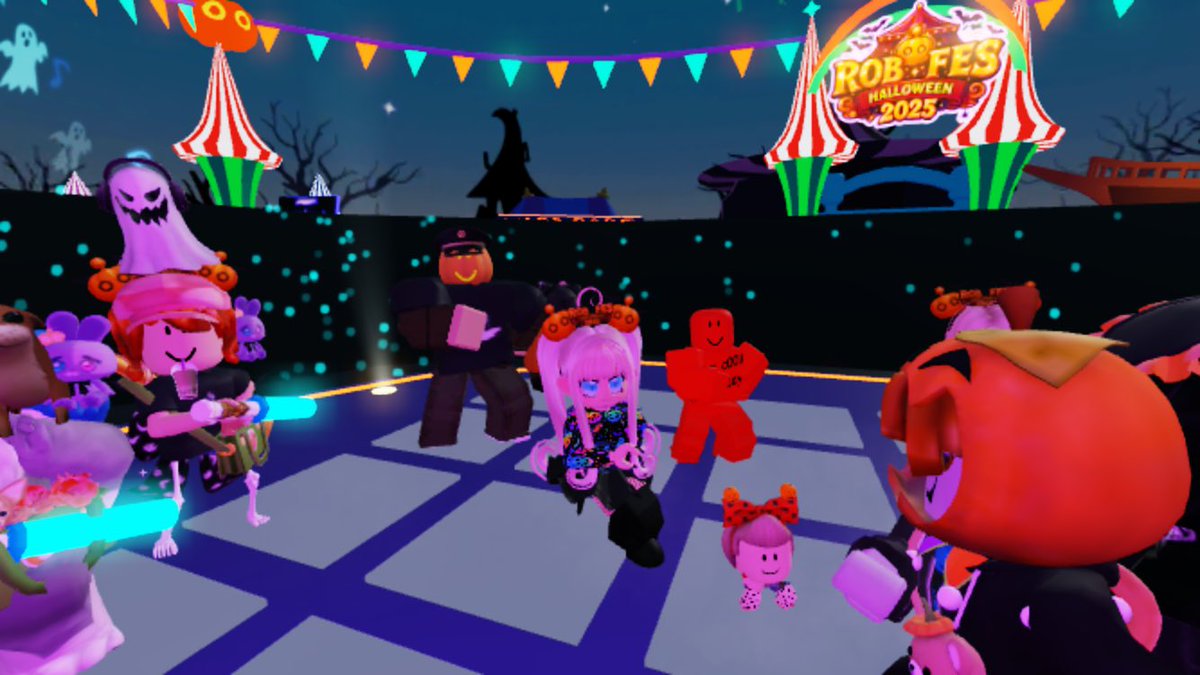 Aoillusory's tweet photo. 【ROB🎃FES HALLOWEEN 2025】
大盛況の中フィナーレを迎えました✨ 巷では早くも来年の開催を待ち望んでいるといった声を聞いてます😁 昨年の開催が今年に繋がったように、今年の開催が来年に繋がることを願います🙏 ありがとうございましたー
#ROBLABO #ロブラボ #ロブフェスハロウィン2025 https://t.co/VcpjhQy5ie