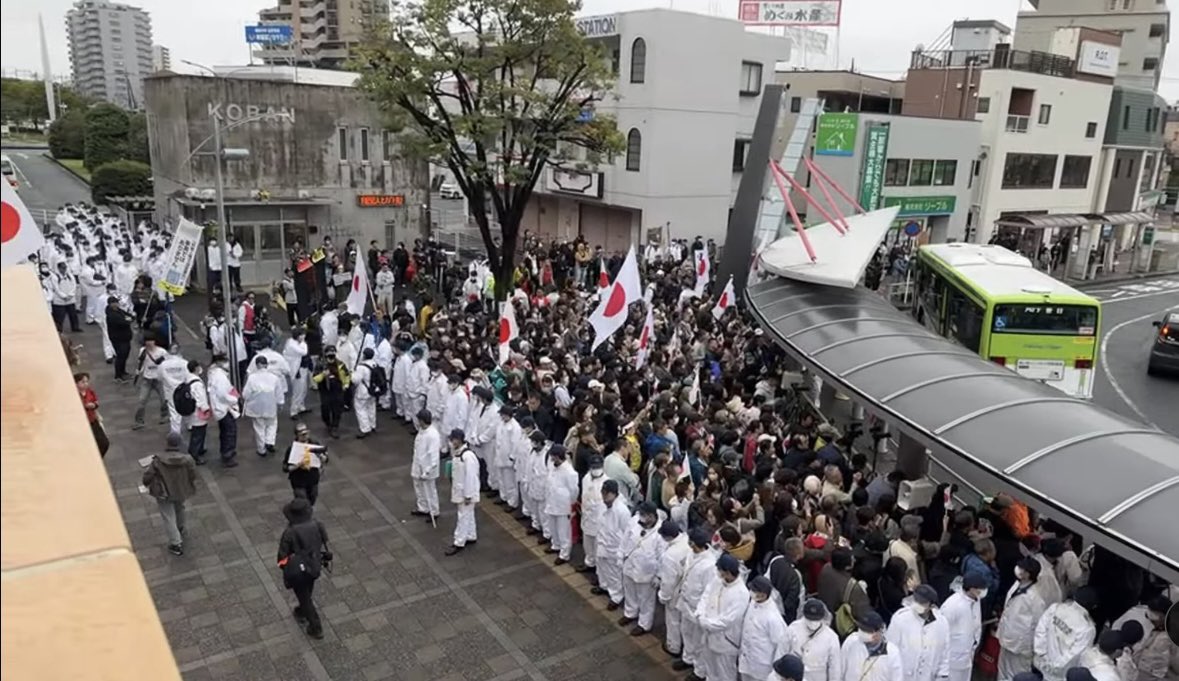 togootto's tweet image. 目に余るしばき隊の妨害活動に対して埼玉県警が遂にウォーミングアップを始めた模様