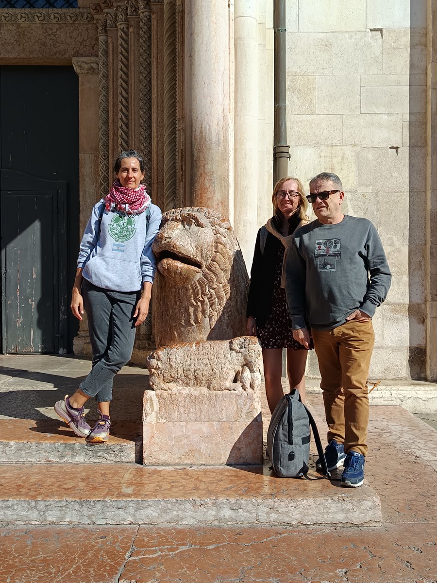 iespsb's tweet photo. ERASMUS+
Último día con asistencia a asistieron a clases de Inglés, Literatura italiana, Filosofía y Educación Cívica. La mañana concluyó con una reunión de evaluación con la  coordinadora Erasmus+, Annalisa Blè.
¡Muchas gracias, Módena! @EUErasmusPlus @Erasmus_Project @sepiegob https://t.co/tXVycqHBa6