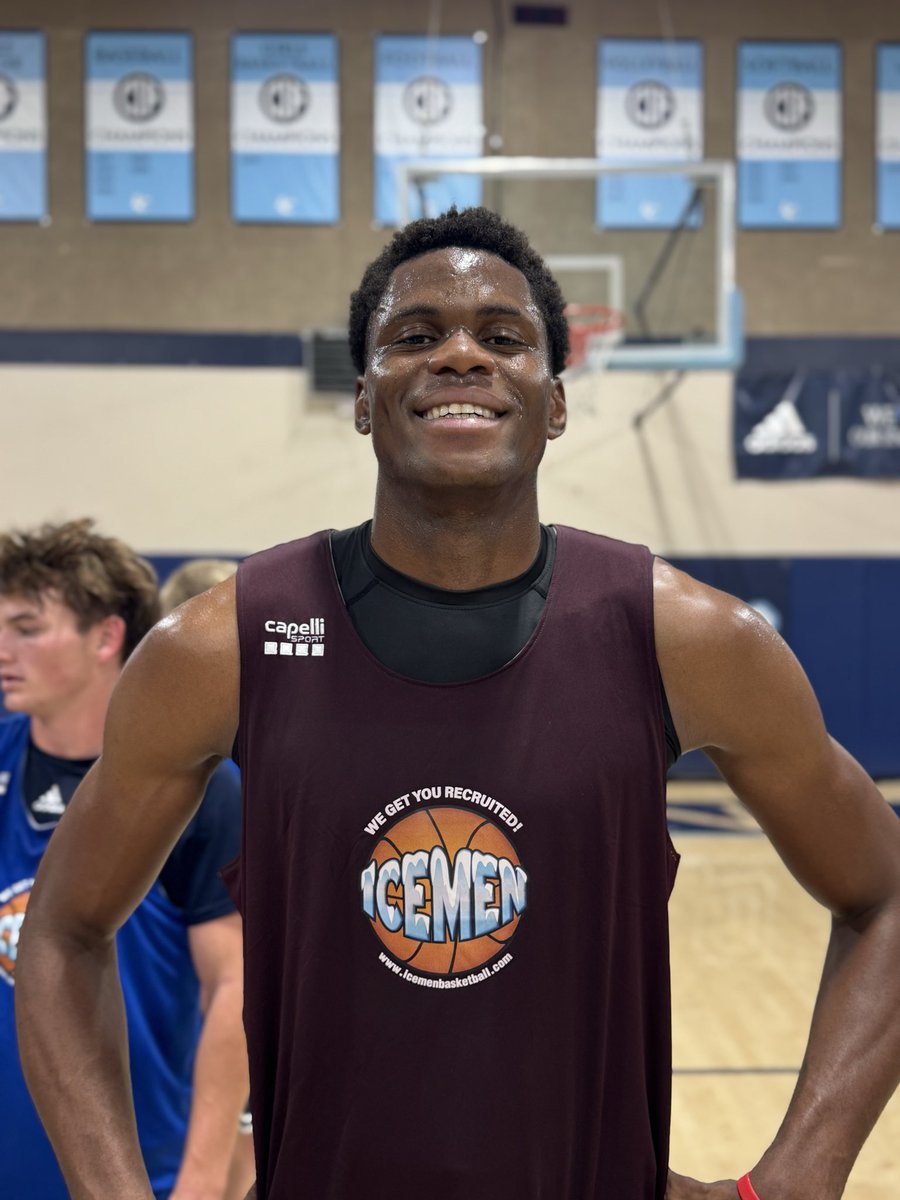 Aaron Burgin tweet media