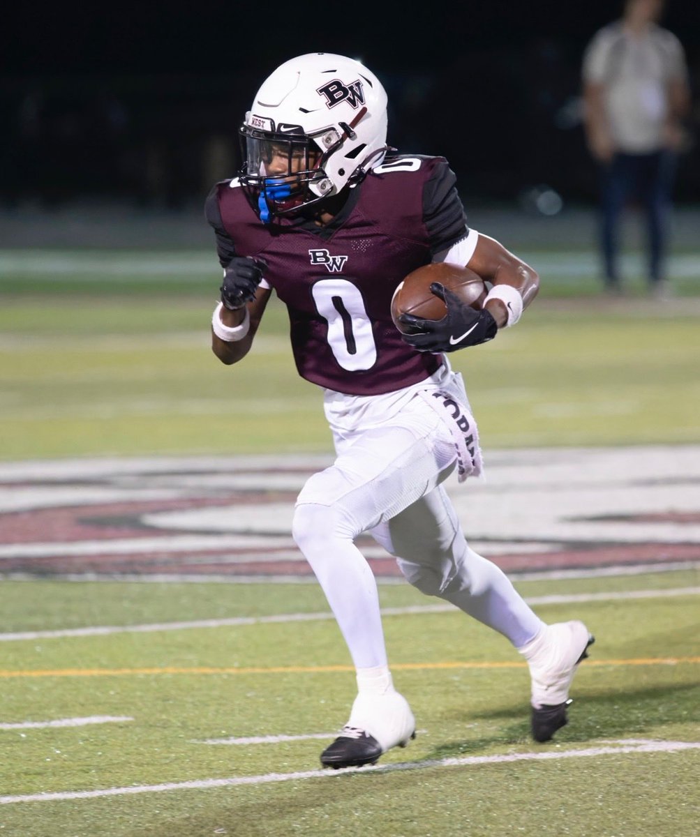 Let’s welcome <a href="/1krico___/">Rickey Salmond III</a> Belleville west High School
Belleville, IL
CB/SLOT-WR
5’8 145
X- 1krico___
Phone- 618-580-1215
GPA- 3.0
40- 4.6
Bench- 175
Squat- 325

Recruiting 1-0-1 <a href="/vosrecruitng/">vos recruting</a> 📈