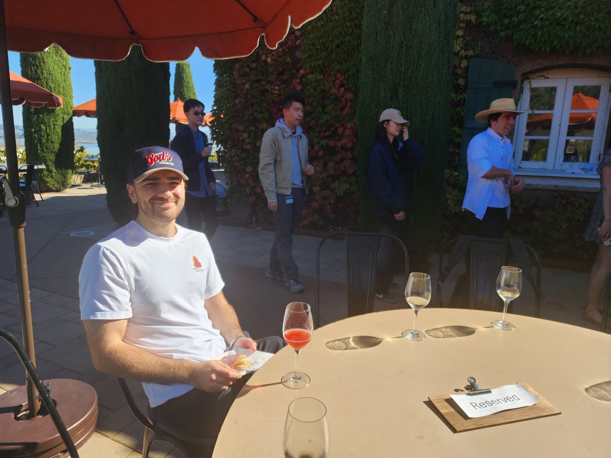 Greg Tikhomirov tweet media