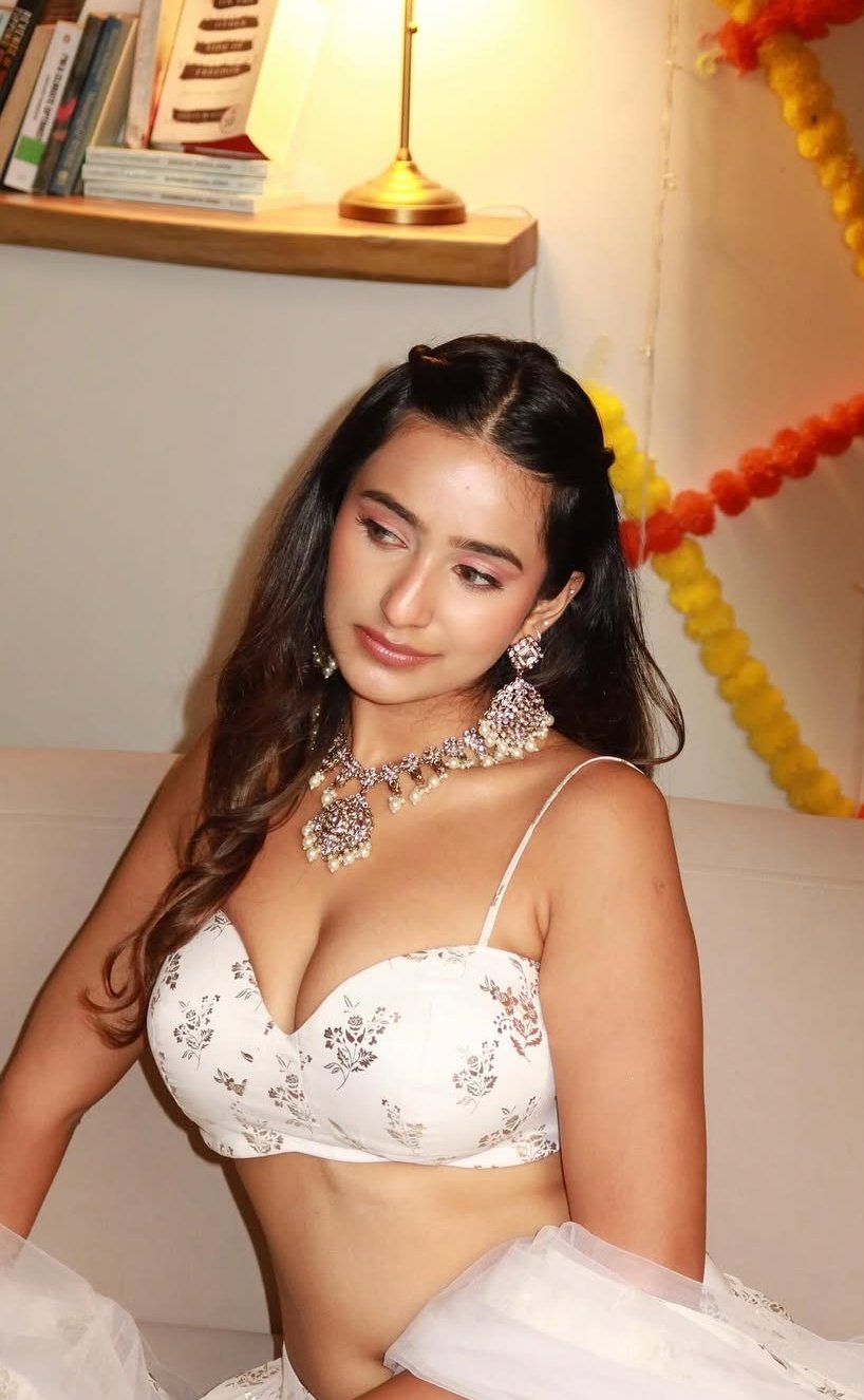 G4OtxejWMAAakk8?format=jpg&name=large