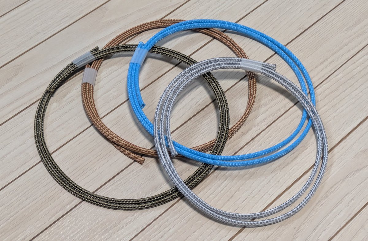 Sleeving_Japan's tweet image. おはようございます🙂
今朝は気持ちいい秋晴れ🌤️
こちらはMDPC-X SMALL Sleeve Carbon-Gold, MDPC-X SMALL Sleeve Carbon-Cappuccino, MDPC-X SMALL Sleeve Riviera-Blue, MDPC-X SMALL Sleeve White-Carbon-Xのご注文📦🚚
今週もよろしくお願いします🥷
#sleevingjapan #mdpcx #ケーブル #スリーブ