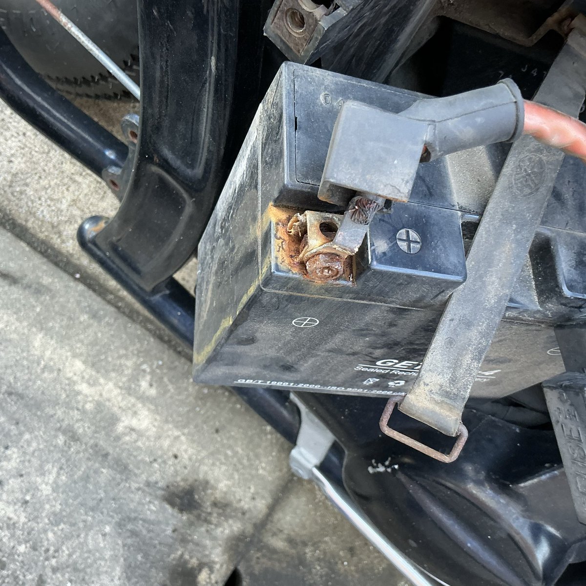 Soragasuki　ページ 創作デザイン和紙 赤色・しぶき（商品番号：as-1512003) | Washi