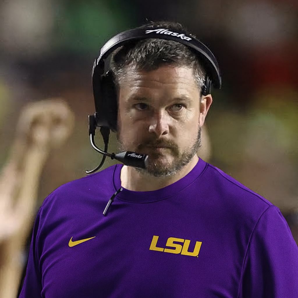 FightOnRusty's tweet image. SOURCES: There is mutual interest between LSU boosters and Oregon head coach Dan Lanning for the LSU job 

I'm told this is moving fast and a deal could be done before December