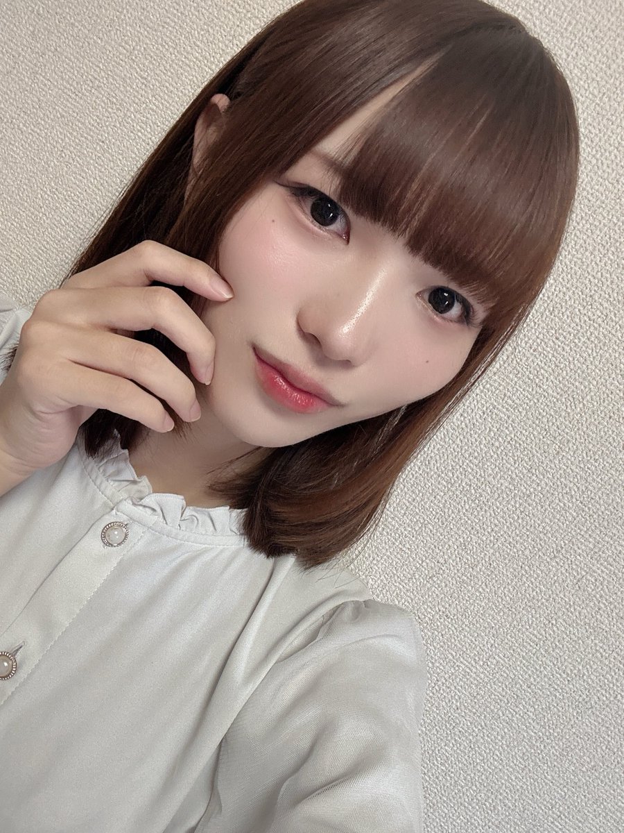 今日の前髪かわちぃ🎀から全国民みて