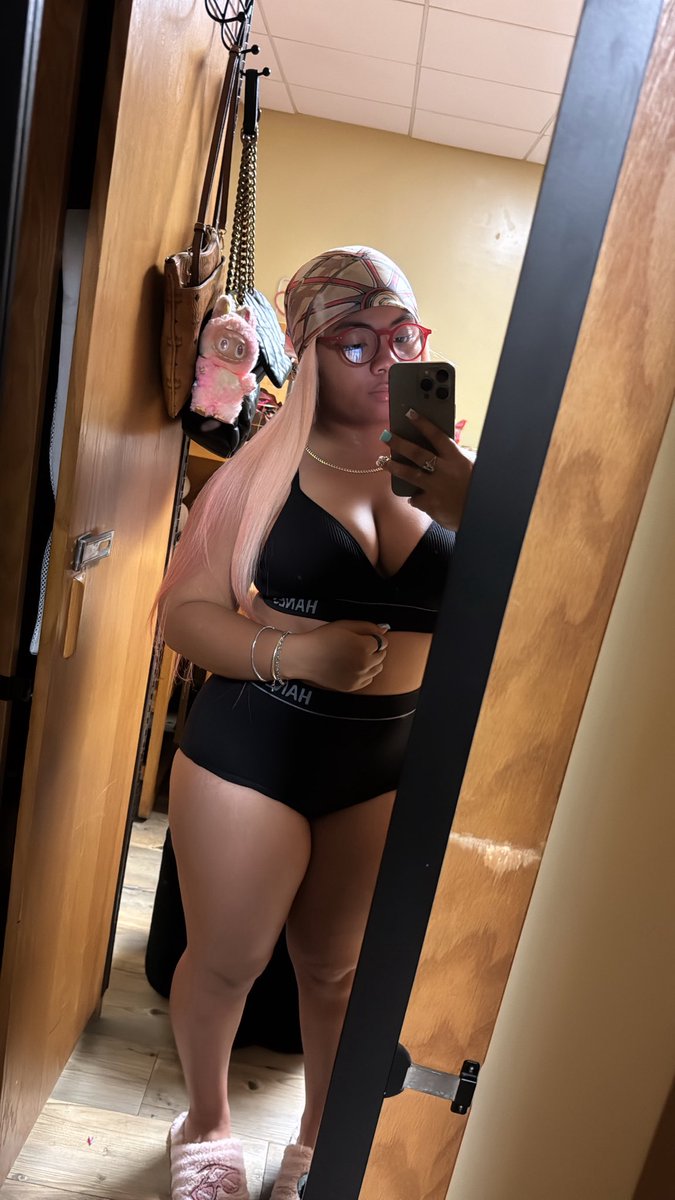 MILLYMILLS tweet media