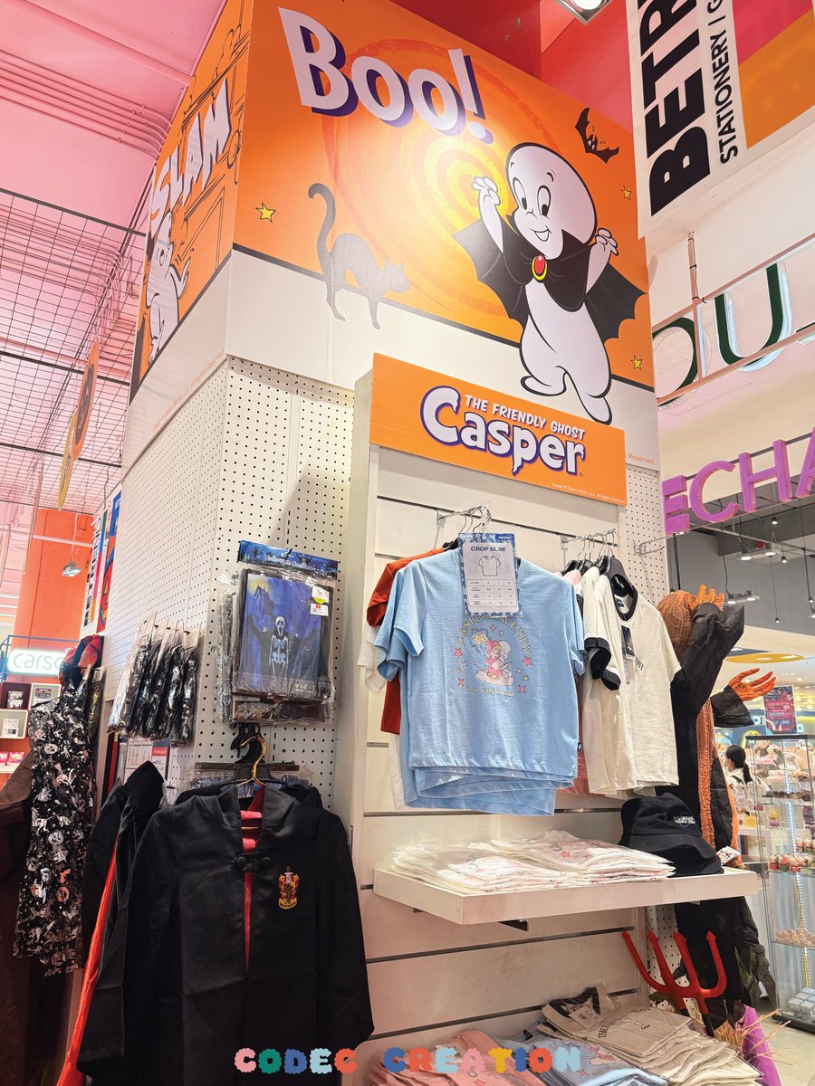 CodecCreation's tweet image. Casper Pop-Up 👻🎃🪄⭐️⬆️
📍Siam paragon 3fl. 
today - 11 nov !
เจ้าผีน้อยแคสเป้อบุกพารากอนแล้ววว 👻 และสินค้าฮาโลวีนอีกมากมายยย พุ่งตัวไปกันด่วนนน ⭐️💥
#codeccreation #casper #Halloween