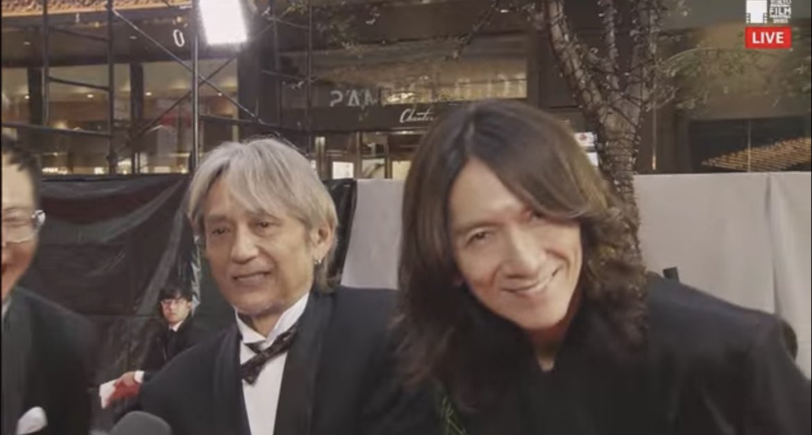 nnnnnooooyes's tweet image. お母様のラインエピソードを話し終わった後のドヤ顔www #みらいのうた