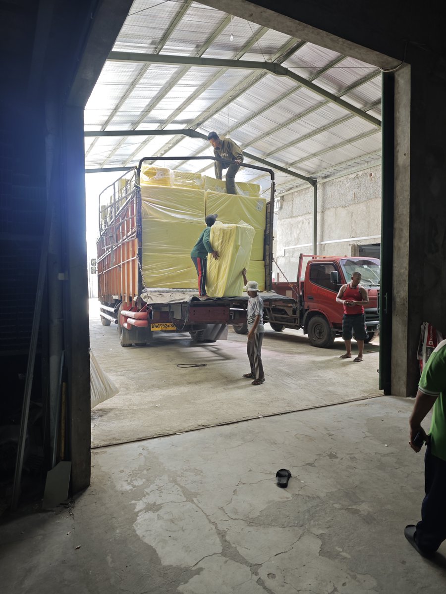 LibertonCv's tweet photo. Glasswool Proyek Peredam Suara Ruang Karaoke Pekan Baru Riau https://t.co/TVcRMOsBGE