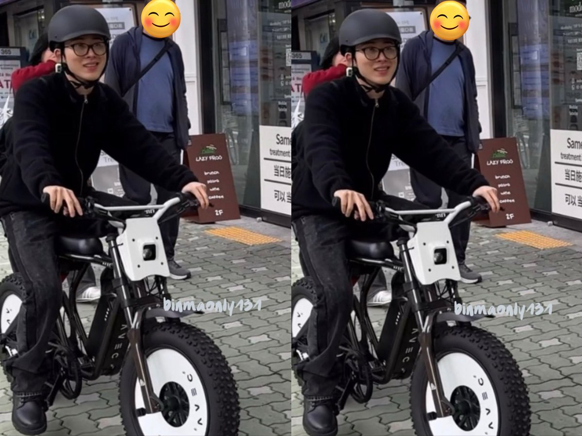 tbvhanbin's tweet photo. a guy with a car ❌🙄👎🏻
a guy with a bicycle ✅💯🔥 https://t.co/kinJ9NDRHx