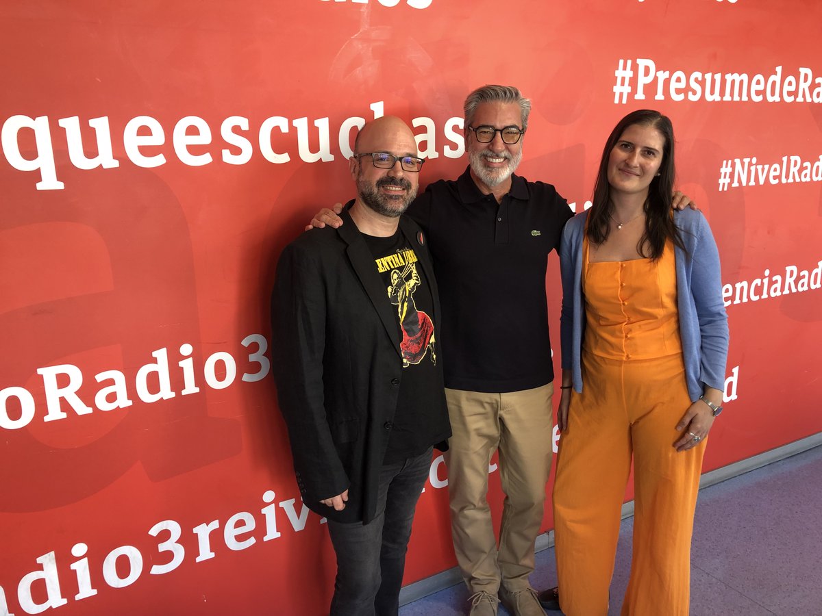 🔊Nuevo podcast: hoy, 27 de octubre, celebramos el 𝐃𝐈́𝐀 𝐈𝐍𝐓𝐄𝐑𝐍𝐀𝐂𝐈𝐎𝐍𝐀𝐋 𝐃𝐄𝐋 𝐂𝐎𝐑𝐑𝐄𝐂𝐓𝐎𝐑 𝐃𝐄 𝐓𝐄𝐗𝐓𝐎𝐒... 

Tomamos buena nota con...

👉𝐅𝐞𝐫𝐧𝐚𝐧𝐝𝐨 𝐕𝐚𝐥𝐝𝐞́𝐬, presidente <a href="/unico_es/">Unión de Correctores</a>  

👉 <a href="/scribaescritora/">Clara C. Scribá</a> <a href="/Letropiacyt/">Letropía</a> 

shorturl.at/kgEdq
