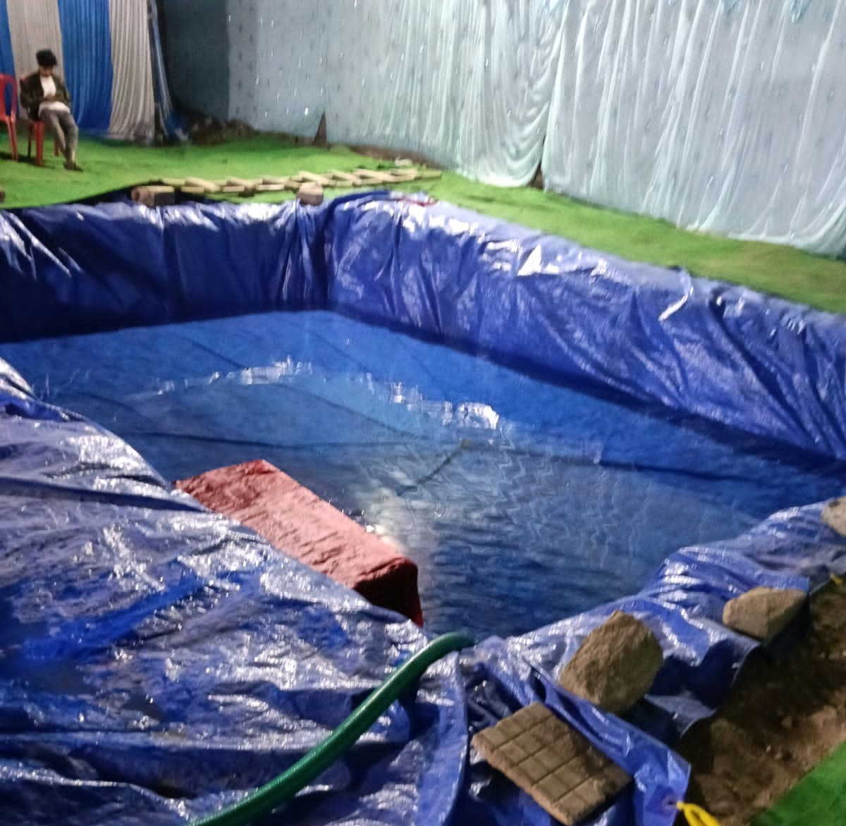 लोक आस्था के महापर्व छठ के अवसर पर रांची नगर निगम द्वारा श्रद्धालुओं की सुविधा हेतु शहर के विभिन्न क्षेत्रों में कुल 63 कृत्रिम तालाबों का निर्माण किया गया है तथा सभी तालाबों में जल भरने का कार्य संपन्न किया गया है। साथ ही, कृत्रिम तालाबों की स्वच्छता सुनिश्चित करने हेतु विशेष