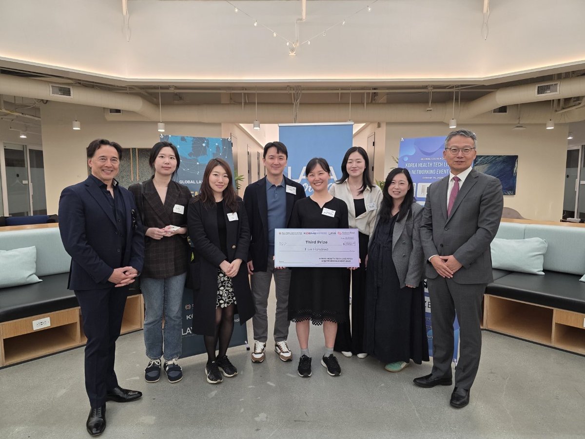 drbiobytes's tweet image. 🇺🇸✨ Won the U.S. Embassy-hosted competition and joined LA Tech Week with top investors and innovators.
Proud to represent global muscle health innovation from Korea. 💪🌍
#BioBytes #MyoTest #Sarcopenia #LATechWeek #HealthTech