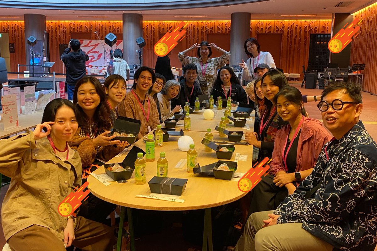 ☄東京芸術劇場に到着☄

「次はどこ？みて、はなすレジデンシー」の参加者たちが各国より来日！
10月25日から活動がスタートしました！

会期中、「秋の隕石」演目を中心に鑑賞し、作品に対する感想や解釈を語り合うことを通してお互いを知り、交流を深めます✨

#秋の隕石
#秋の隕石2025東京