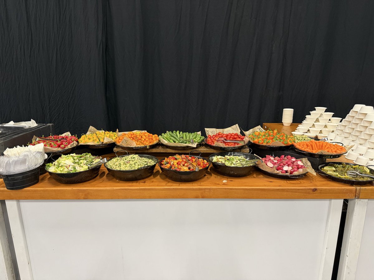 gwenshap's tweet photo. #reversim has, by far, the most impressive breakfast spread of any tech conference. https://t.co/8BewbE7dPS