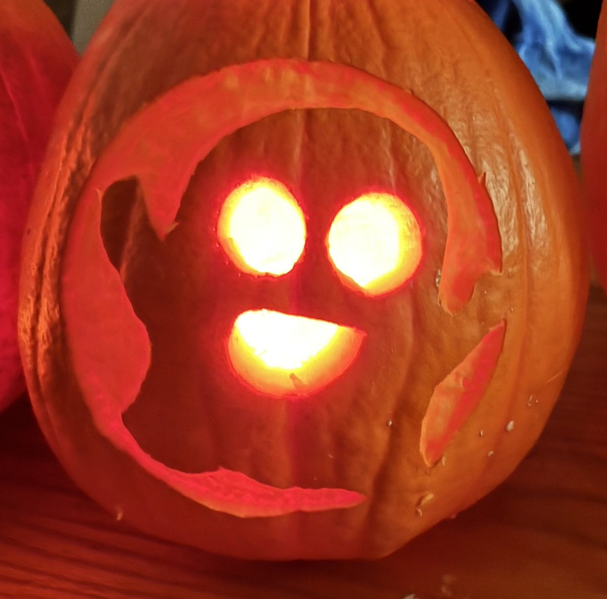 IAM8ull's tweet image. Pumpkin Carving with @WoWMerixxa 2025 1 of 2